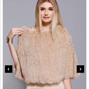 Dolce Cabo Rex rabbit fur capelet in beige
